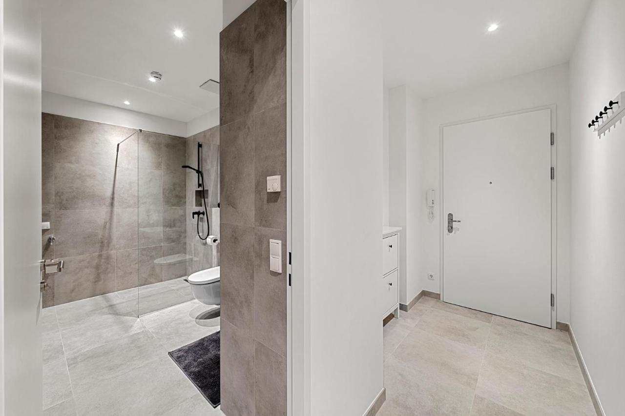 Vibestudio 305 - Central - Ac - Near Parking Apartment *